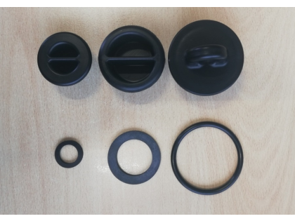 Schrauben u. Dichtungen f. Übungs- u Rettungspuppe